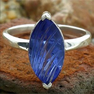 Carved Tanzanite gemstone silver ring size 8.5